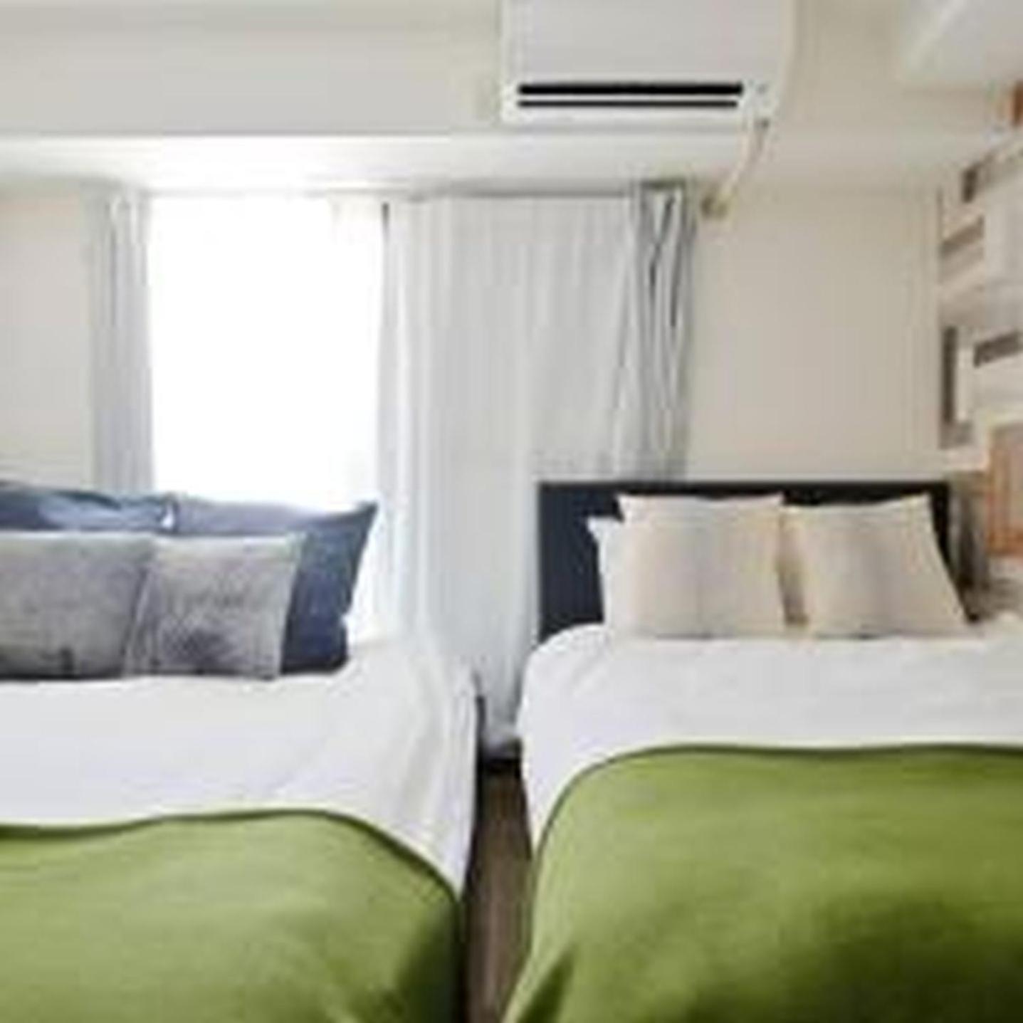 コンフィデンスロン1004 Apartment *